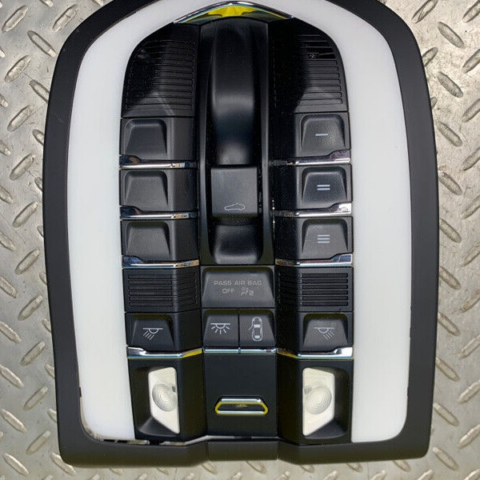 11 12 13 14 15 16 Porsche Cayenne Front Roof Console Overhead Dome Light OEM