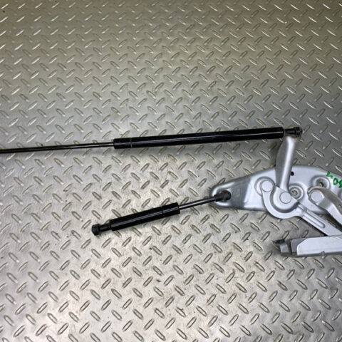 04 05 06 07 08 09 Bentley Continental GT Front Left Hood Bonnet Hinge Strut OEM