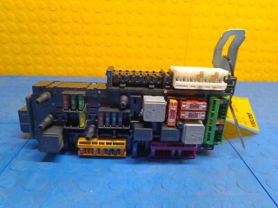 10 11 12 13 MERCEDES E-350 Rear Interior Cabin Fuse Box OEM A2129000004