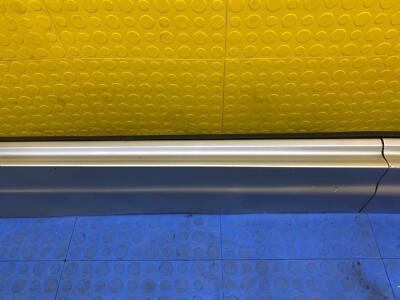 1ea02b92d03529a3ba1890f1b15de788 16 17 18 19 20 21 VOLVO XC90 Left Rocker Moulding OEM 39849293