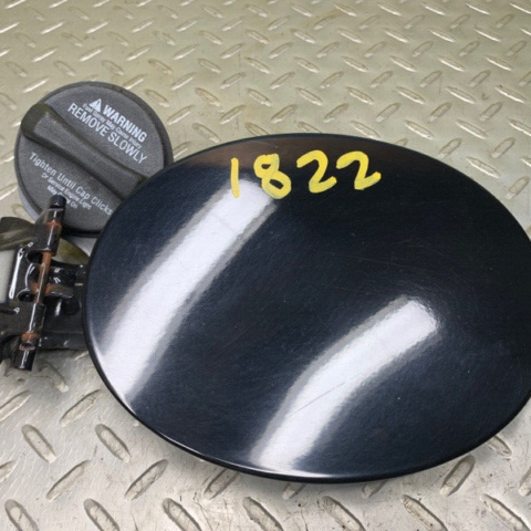 07 08 09 10 11 12 13 14 15 Mazda CX-9 CX9 Fuel Filler Door Cover w/ Cap OEM