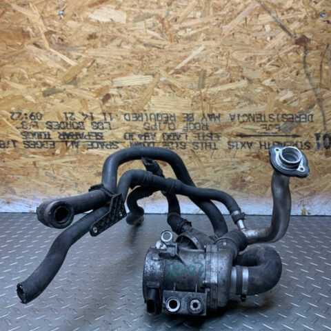 04 05 06 07 08 09 10 11 12 13 BMW E90 E91 E92 E93 E60 Engine coolant water pump