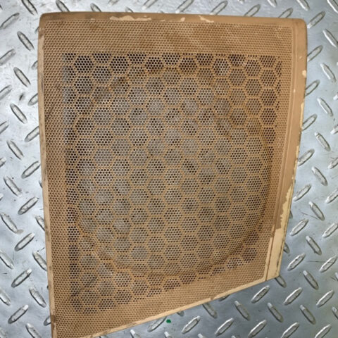 05 06 07 08 09 10 Porsche Cayenne Front Right Door Speake Cover OEM 95555511203