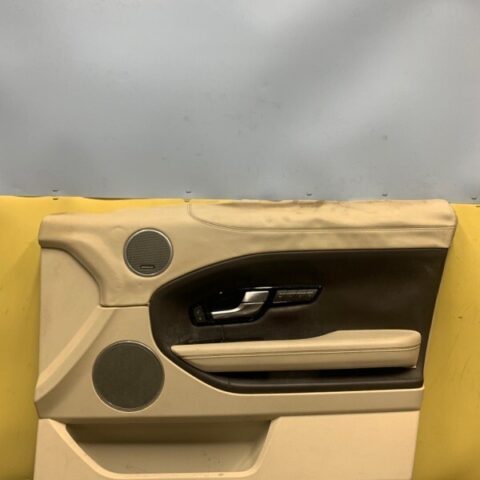 15 16 17 18 19 Range Rover Evoque Front Passenger Right Door Panel 48K Miles