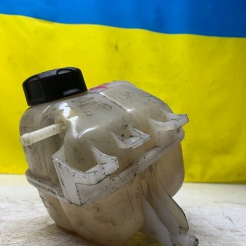 07 08 09 10 Mini Cooper Clubman S Coolant Overflow Reservoir Bottle Reserve Tank
