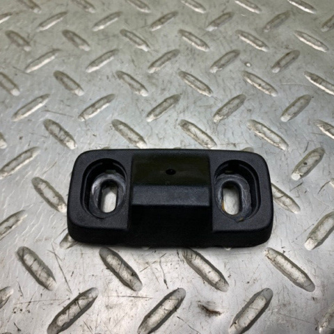 17 18 19 20 21 22 Porsche Panamera 4 Trunk Guide Wedge Rear Right OEM 971827679A