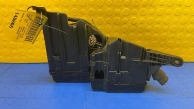 04 05 06 LEXUS ES330 Engine Fuse Box OEM 8272006041