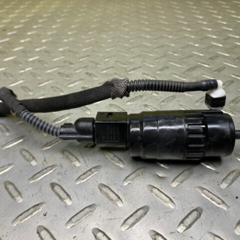 17 18 19 20 21 22 23 Porsche Panamera 4 Windshield Washer Fluid Pump Motor OEM