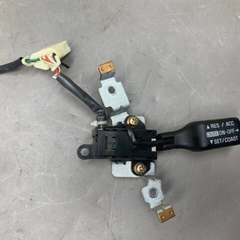 97 98 99 00 01 Lexus ES300 Steering Column Wheel Cruise Control Switch OEM
