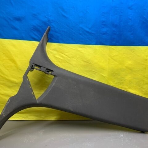 15 16 17 18 Land Range Rover Evoque  Left Lower B Pillar Cover Panel 48K miles