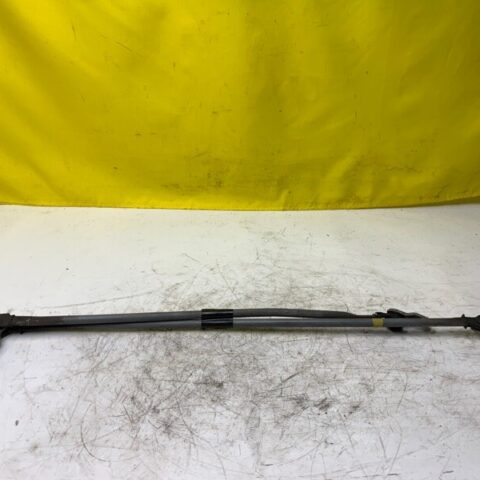 04 2005 2006 2007 Toyota Sequoia Front Windshield Wiper Transmission Linkage OEM