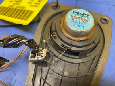 2a3ae37a37283097cae464a295ffff61 16 VOLVO XC90 Rear Right Roof Headlier Speaker OEM 31350622