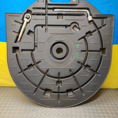 03 04 05 06 Mazda 3 Spare Tire Cover With Tools OEM BN8V-68-83XC