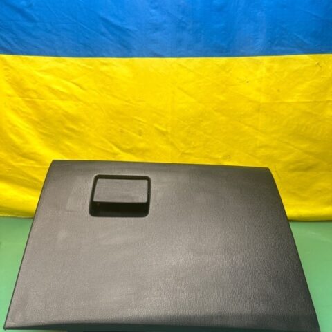 18 19 20 21 Mazda CX-5 CX5 Dash Dashboard Glove Box Storage Compartment OEM