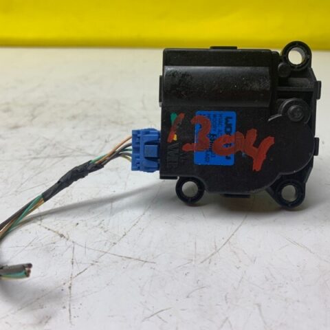 2011 11 KIA Sorento  Heater Core Blend Door Flap Actuator OEM 971621UAA0