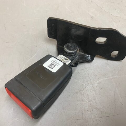 17 18 19 20 Jeep Compass Rear Right Side Seat Belt Seatbelt Buckle OEM
