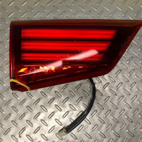 16 17 18 19 Mitsubishi Outlander Rear Driver Left LH Side Inner Tail Light