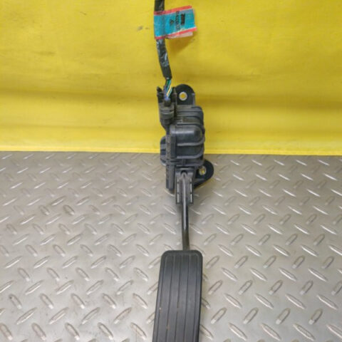 06 07 08 Subaru Tribeca Accelerator Gas Pedal Sensor OEM 36010XA000