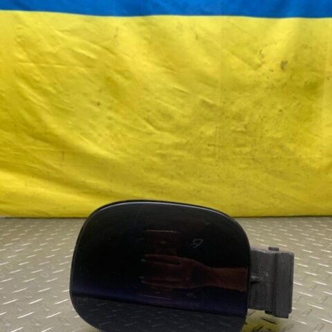 05 06 07 08 09 10 11 Bentley Continental Flying Spur Fuel Tank Filler Cover OEM