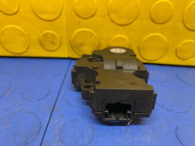 347a18076634553036897fa81c7af833 16 VOLVO XC90 HVAC Motor Flap Actuator OEM EH620003