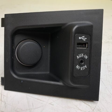 16 17 18 19 BMW X6M F16 Center Console Inner Socket AUX Port OEM 51169390526