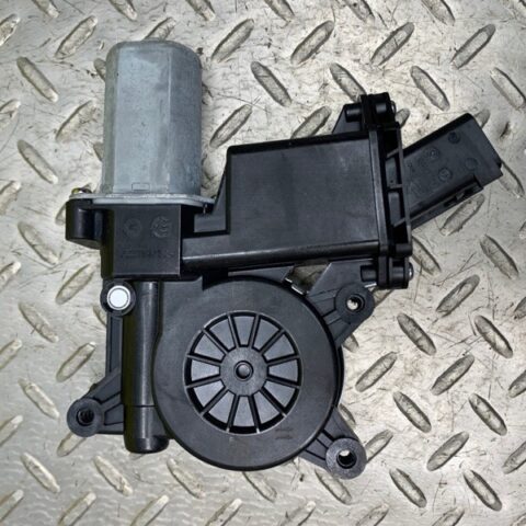 21 22 23 Cadillac CT5 Front Left Driver Side Door Window Motor OEM 8494360