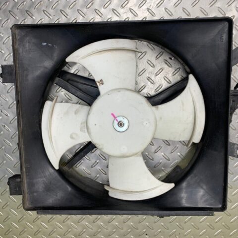 01 02 03 04 05 Honda Civic Radiator Cooling Fan Driver Left Side OEM 38611PMMA01