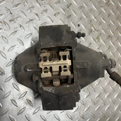 01 02 03 04 05 Lexus Is300 Rear Left Driver Side Brake Caliper OEM 4775030470