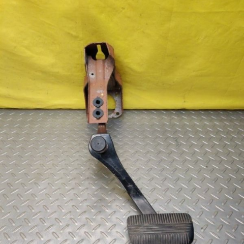 05 06 07 08 09 10 Nissan Armada Brake Pedal Assembly OEM 46501ZH30A