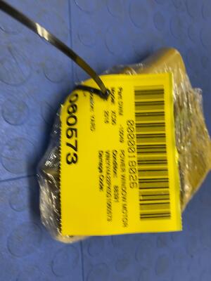 3d41f9cb469fc0b0638eb2e88587f0ad 16 17 18 19 20 21 22 VOLVO XC90 Front Left Power Window Motor OEM 31453355