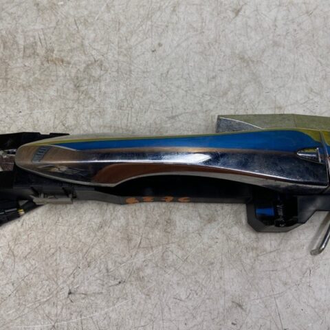17 18 19 20 Nissan Pathfinder Front Driver Side Exterior Door Handle OEM