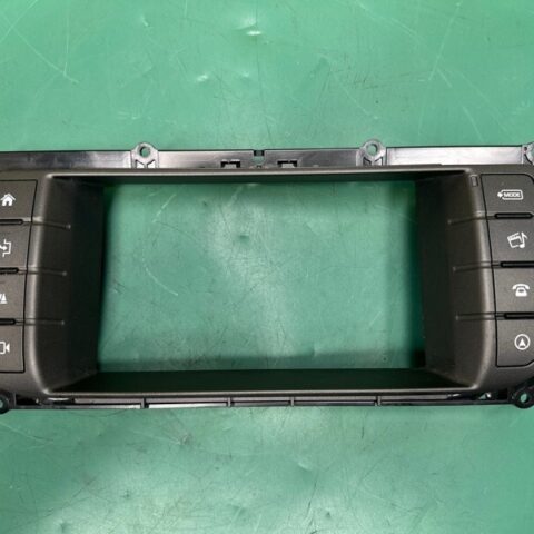 15 16 17 18 19 Range Rover Evoque Radio Control Panel OEM 48K miles
