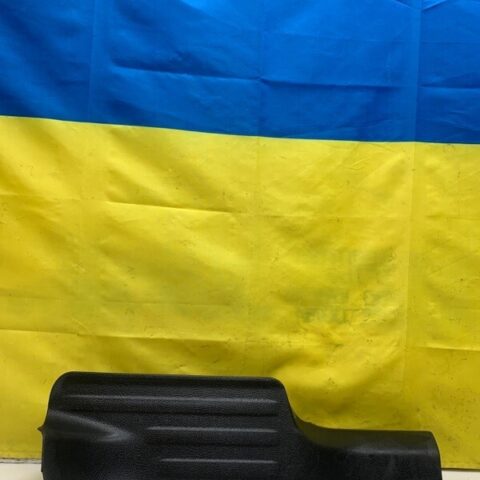 19 18 17 Nissan Rogue Passenger Right Side Rear Scuff Sill Cover Step Trim OEM