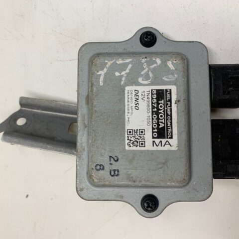 17 18 19  Toyota Camry Fuel Pump Control Unit OEM 89571-06010