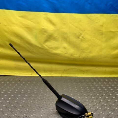 12 13 14 15 16 17 18 Ford Focus SE Roof Antenna OEM G1BT-19G461-BC