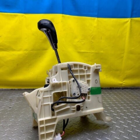 09 10 11 12 Kia Sorento Transmission Gear Shift Shifter Selector Lever OEM 46700