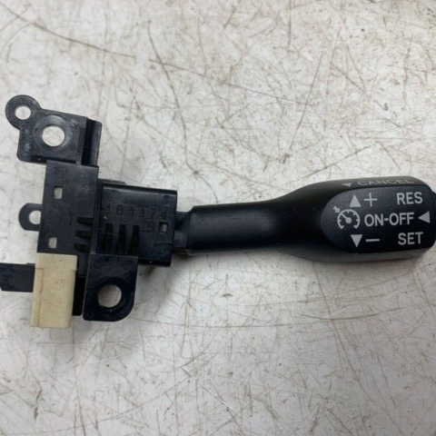 07 06 05 04 03 02 01 Lexus LX470 Cruise Control Switch OEM 8463234010