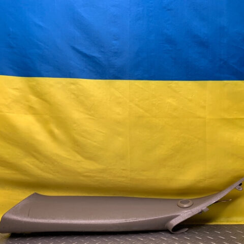 00 01 02 03 04 05 06 Cadillac Escalade Ext Left Upper A-pillar Trim OEM 15073353