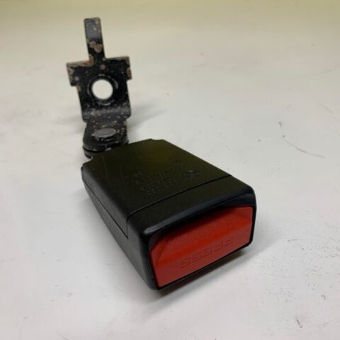 16 17 18 19 BMW X6 M F16 Rear Seat Belt Buckle OEM 7395093