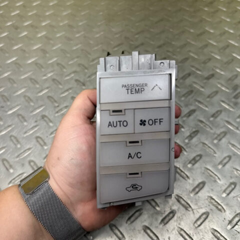 05 06 07 08 09 10 Toyota Avalon A/C Climate Control Switch Panel OEM 5590007160