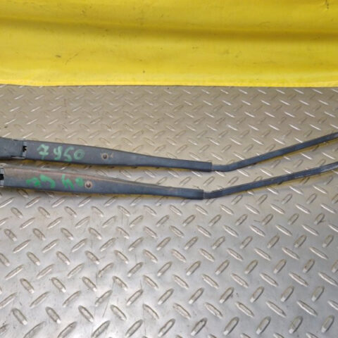 04 05 06 07 08 09 Ford F150 Windshield Wiper Arm Set OEM 9L3Z17526A / 9L3Z17527A