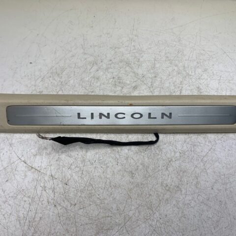 15 16 17 18 Lincoln MKC Front  Left Driver Step Sill Scuff Plate Cover Trim OEM