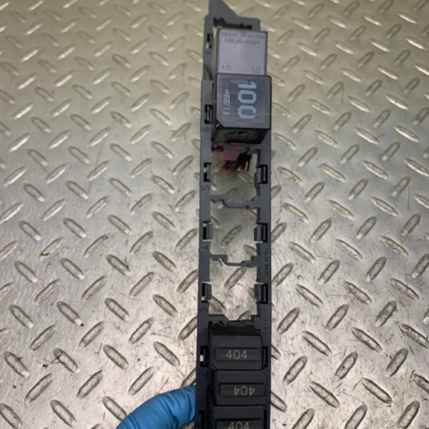 05 06 07 08 09 10 Bentley Continental Fuse Relay Box Plate OEM 3D1937499E