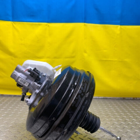 12 13 14 Porsche Cayenne Power Brake Booster Master Cylinder w/ Reservoir OEM