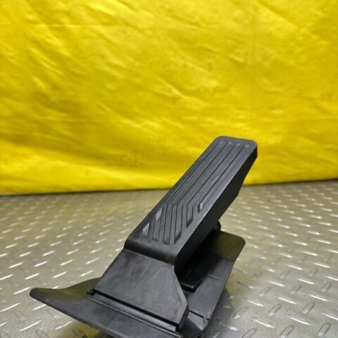 16 17 18 19 20 Mazda MX5 Miata Pedal Gas Accelerator Pedal OEM 21K miles
