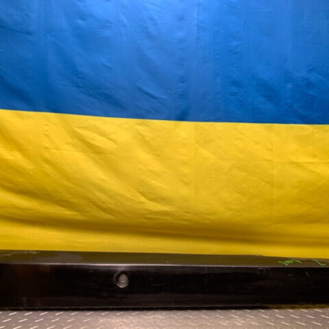 02 03 04 05 06 Cadillac Escalade EXT Driver Left Side Storage Box Door Lid OEM