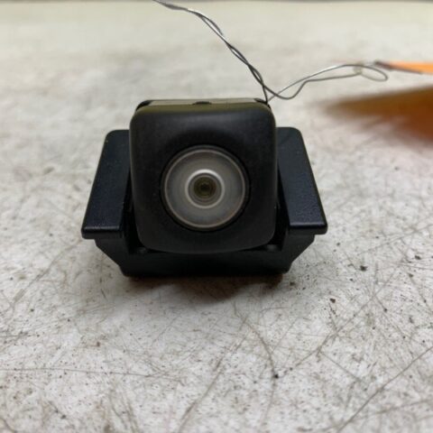 16 17 18 19 Acura MDX Tailgate Mounted Rear View Camera OEM 39530TZ5A511
