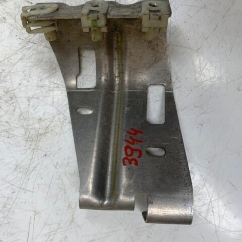 15 16 17 18 BMW X6 X6m F16 Fuel Tank Splash Shield Guard Left Side Bracket OEM