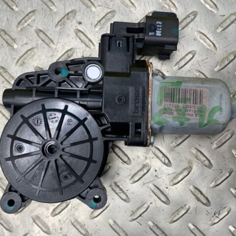 18 19 20 21 Ford Ecosport Front Left Driver Door Window Motor OEM GN1Z5823201J