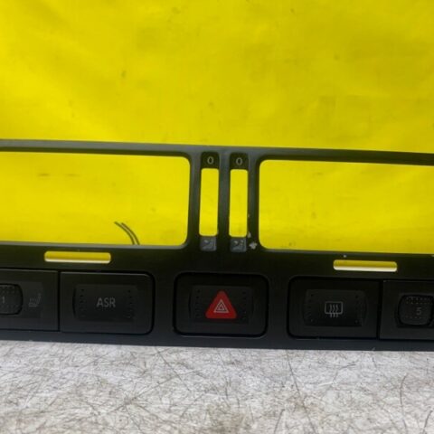 2002 2003 2004 Volkswagen Jetta Center Dash Panel Control Switch W/O Air Vent